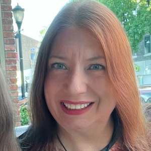 Meet your Posher, Linda